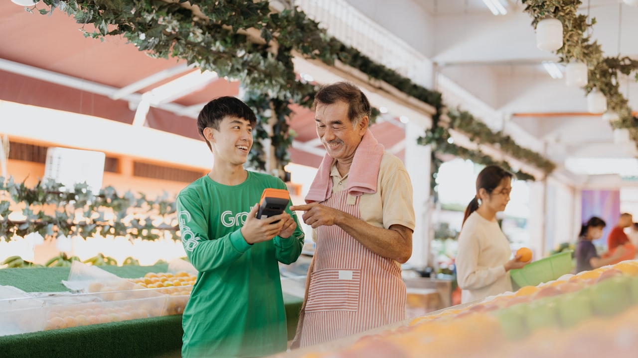 What Benefits Come With Utilizing Digital Mobile Radio Technology?